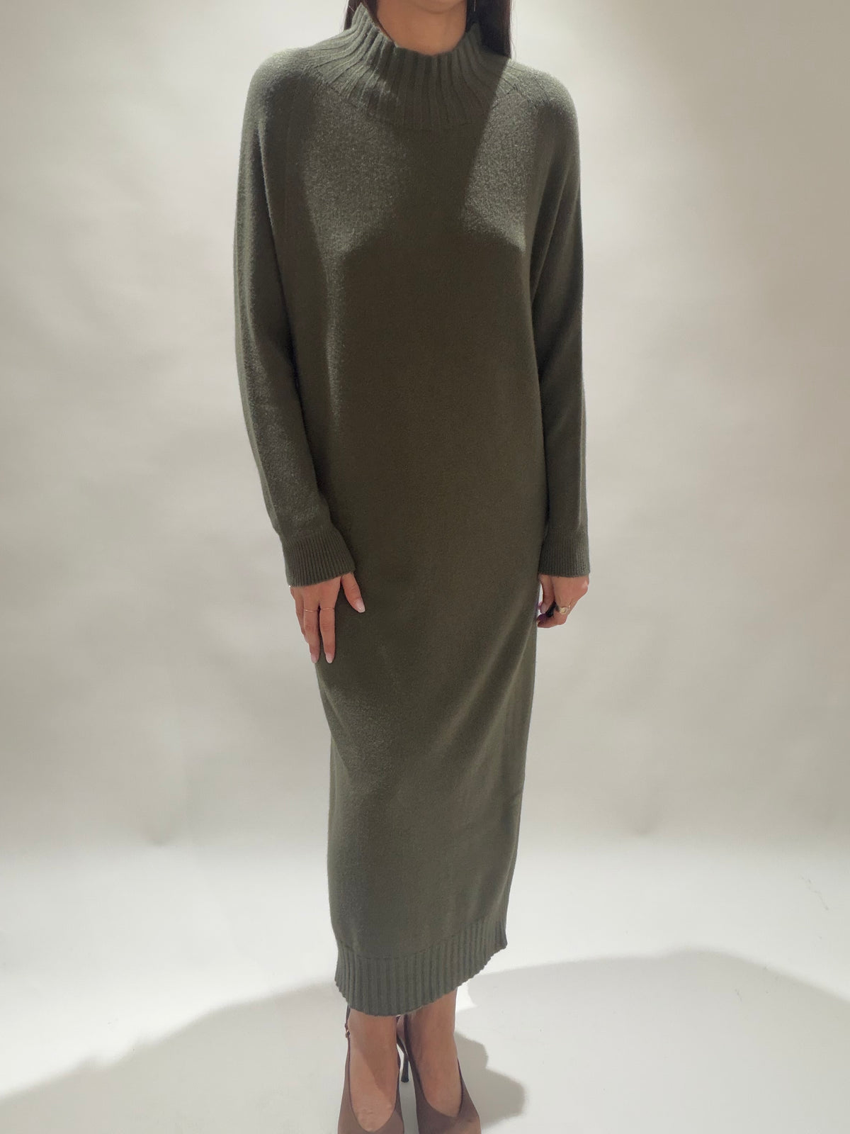 ROBE LONGUE EN MAILLE KARIN GREEN