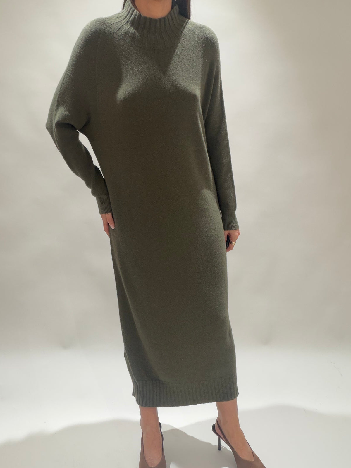 ROBE LONGUE EN MAILLE KARIN GREEN