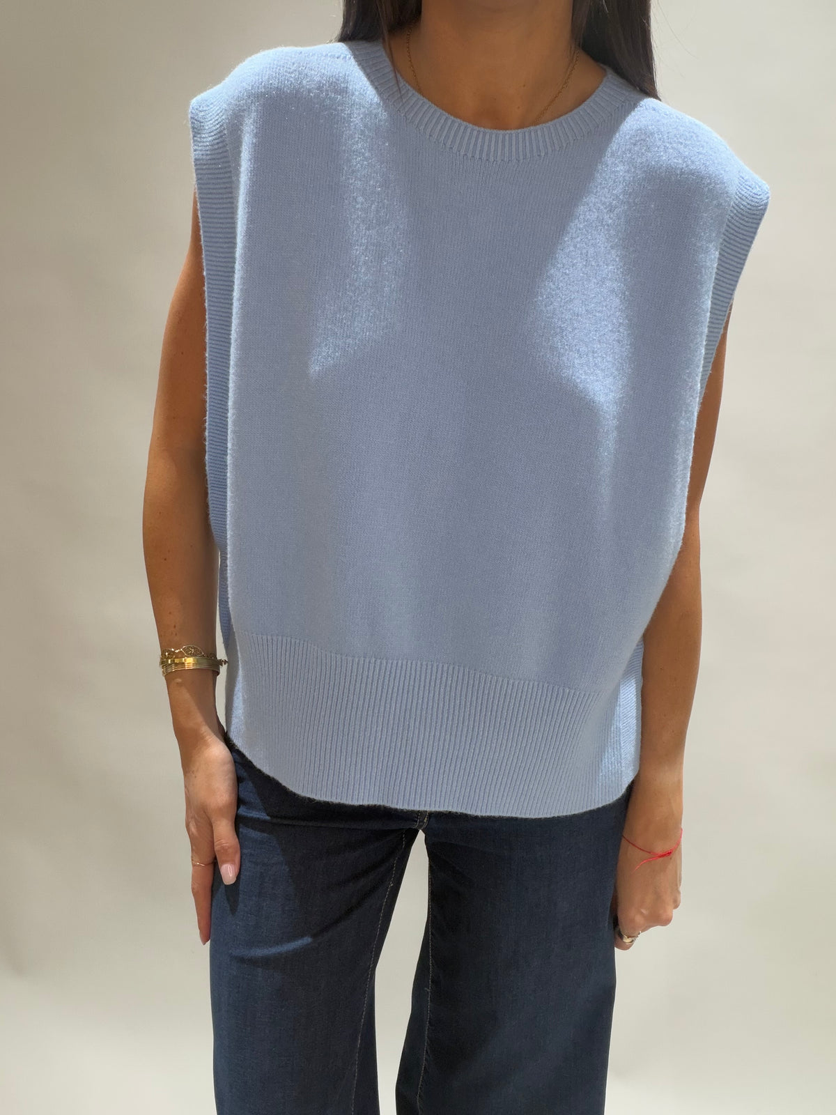 PULL SANS MANCHES MARCIA CIEL