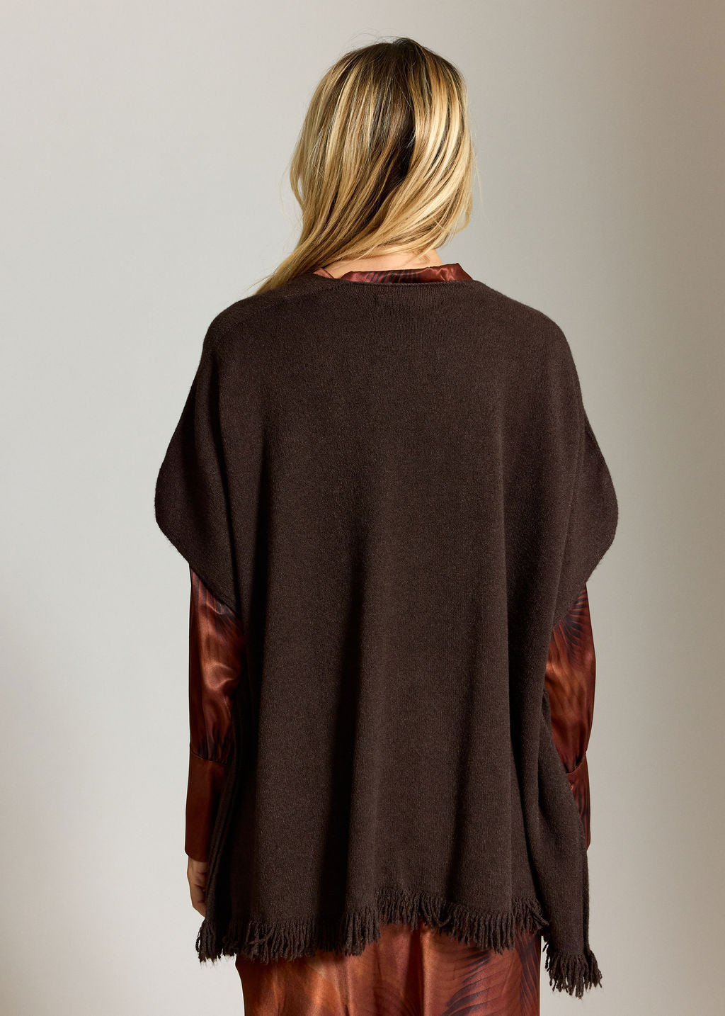 GILET SANS MANCHES À FRANGES SILANE CAFE