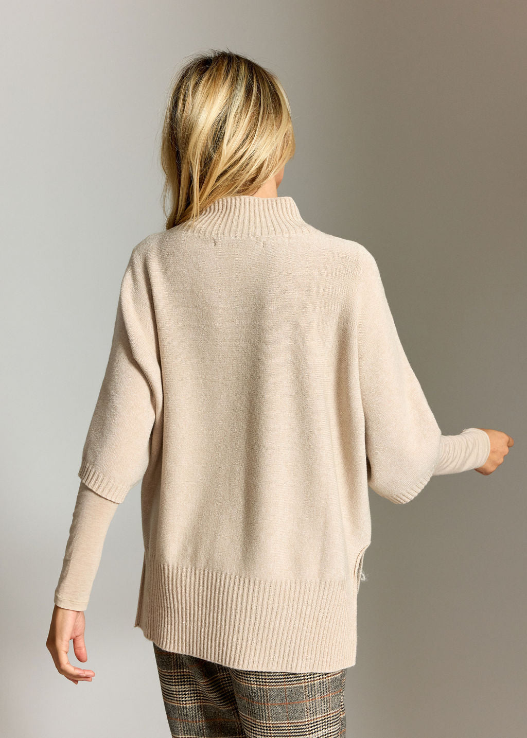 PULL COL CHEMINÉE À COTÉS TILA SABLE