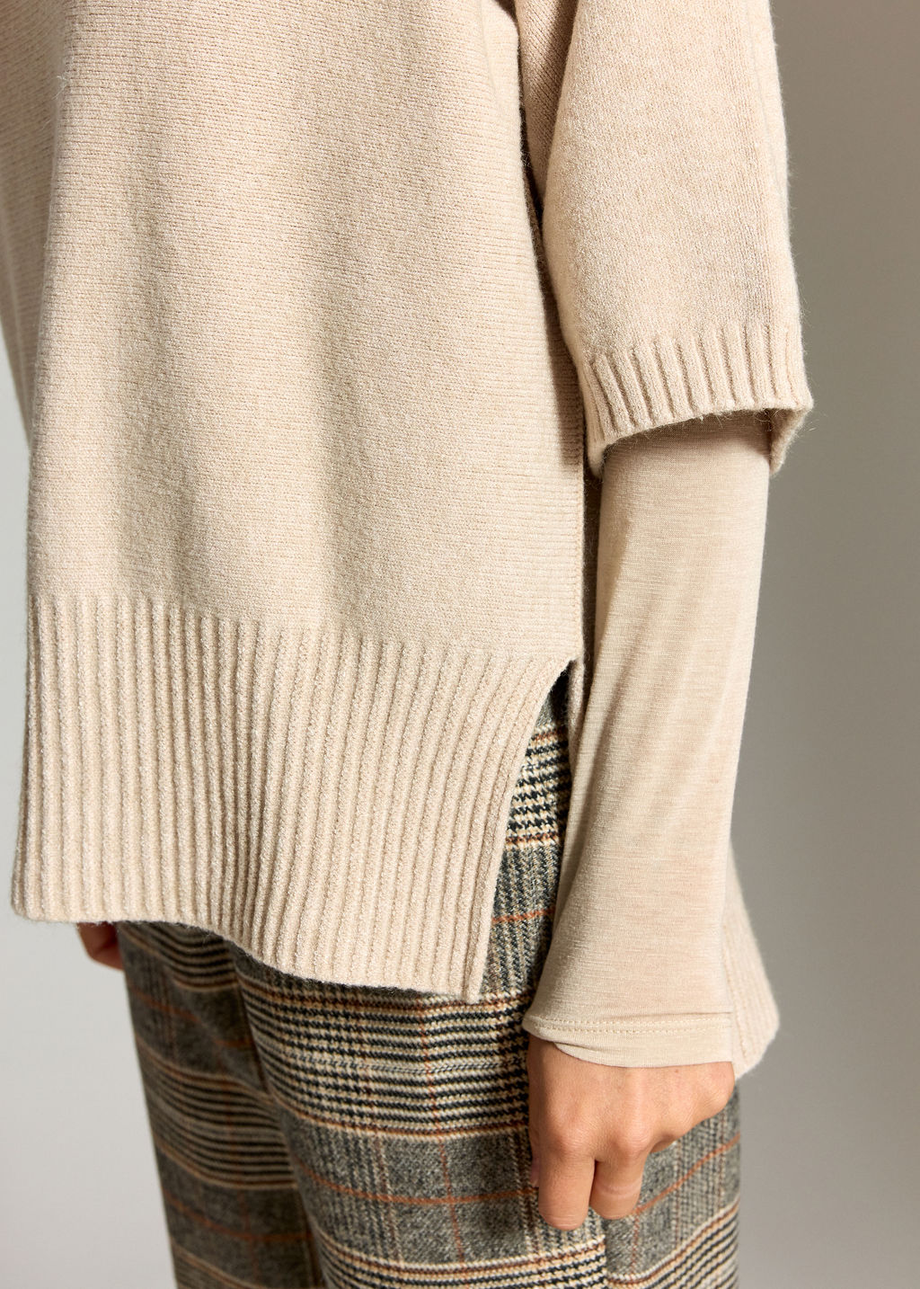 PULL COL CHEMINÉE À COTÉS TILA SABLE