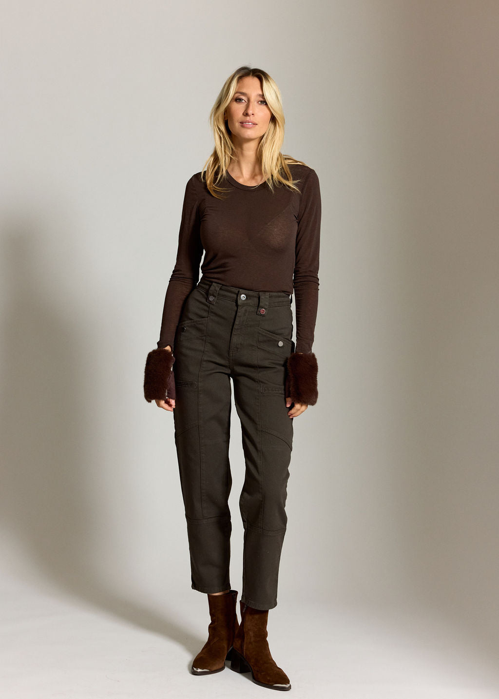 PANTALON MOM DIEGO CAFE