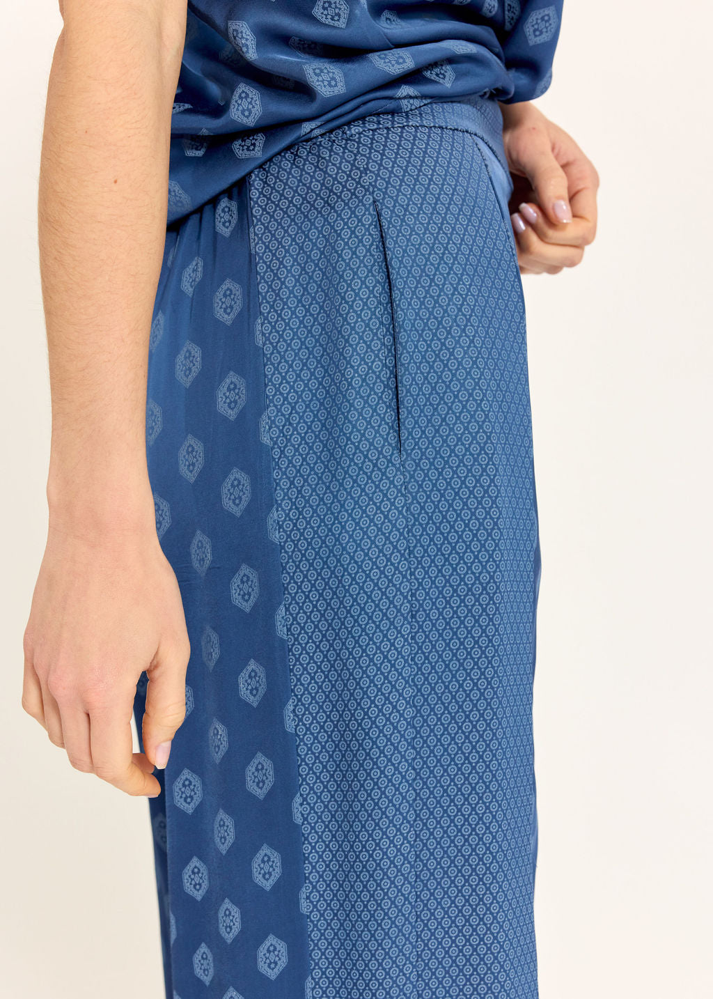 PANTALON 7/8IÈME BI-IMPRIMÉ TON SUR TON MIRI OCEAN