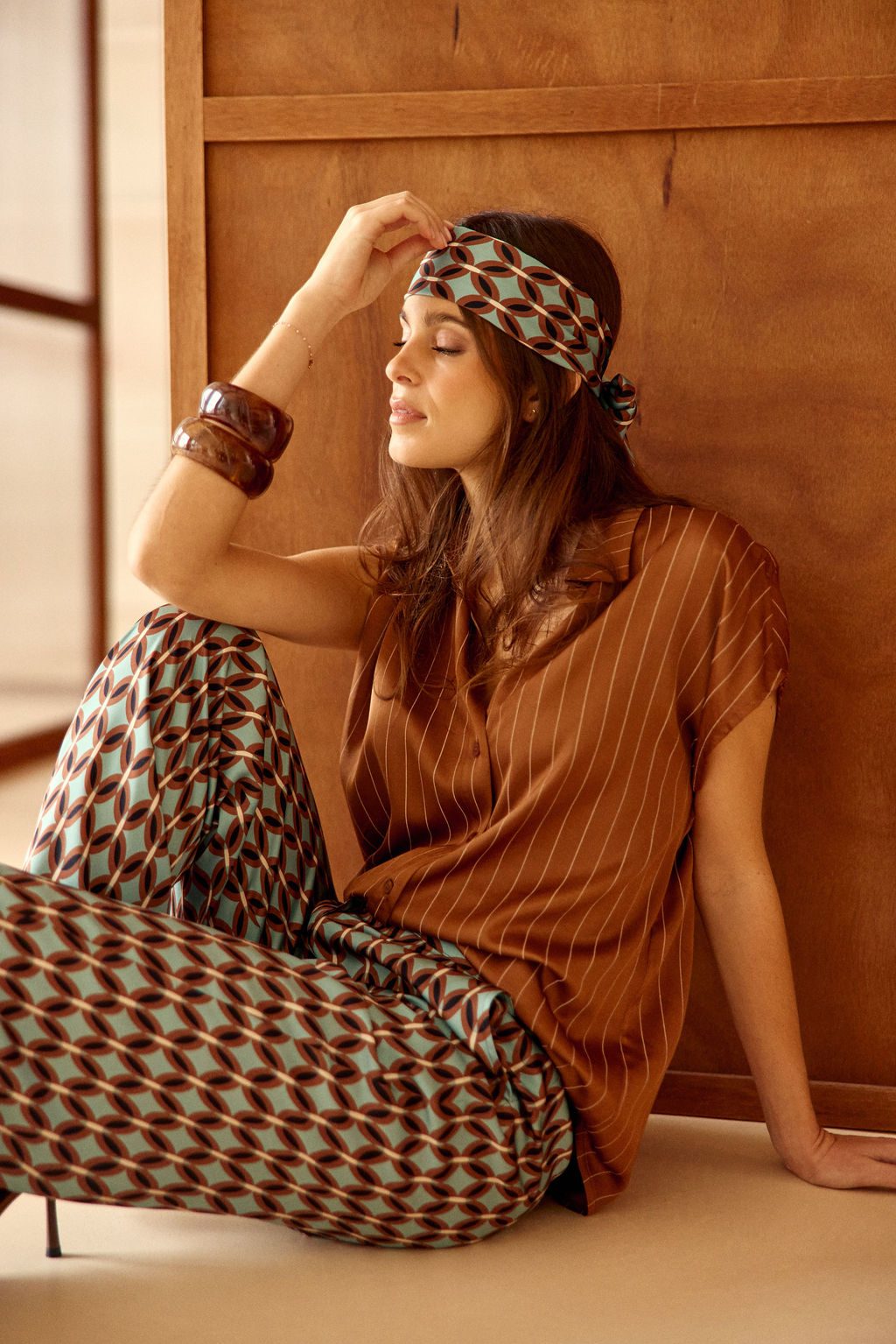 CHEMISE EN VISCOSE RAYÉE SORA NOISETTE