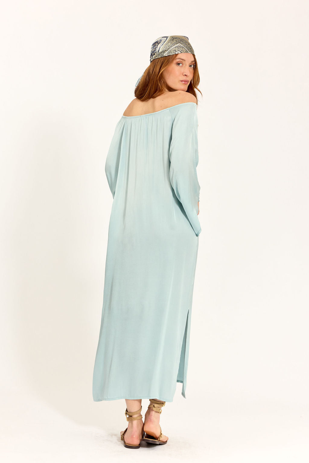 ROBE AVEC ÉPAULES DENUDÉES TOSCA SKY