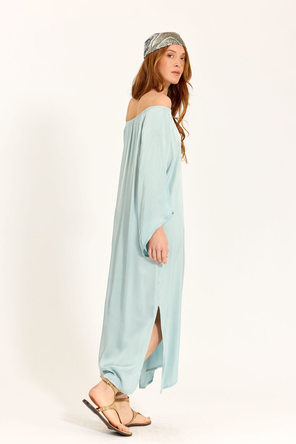 ROBE AVEC ÉPAULES DENUDÉES TOSCA SKY