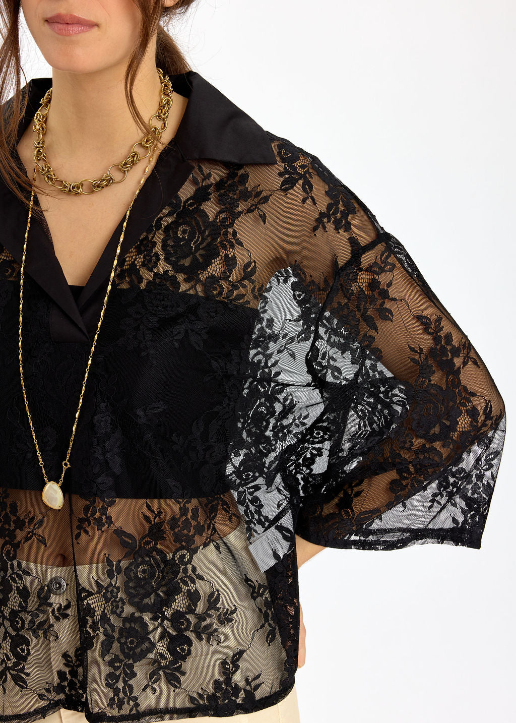 CHEMISE EN FINE DENTELLE FLAVIE NOIR