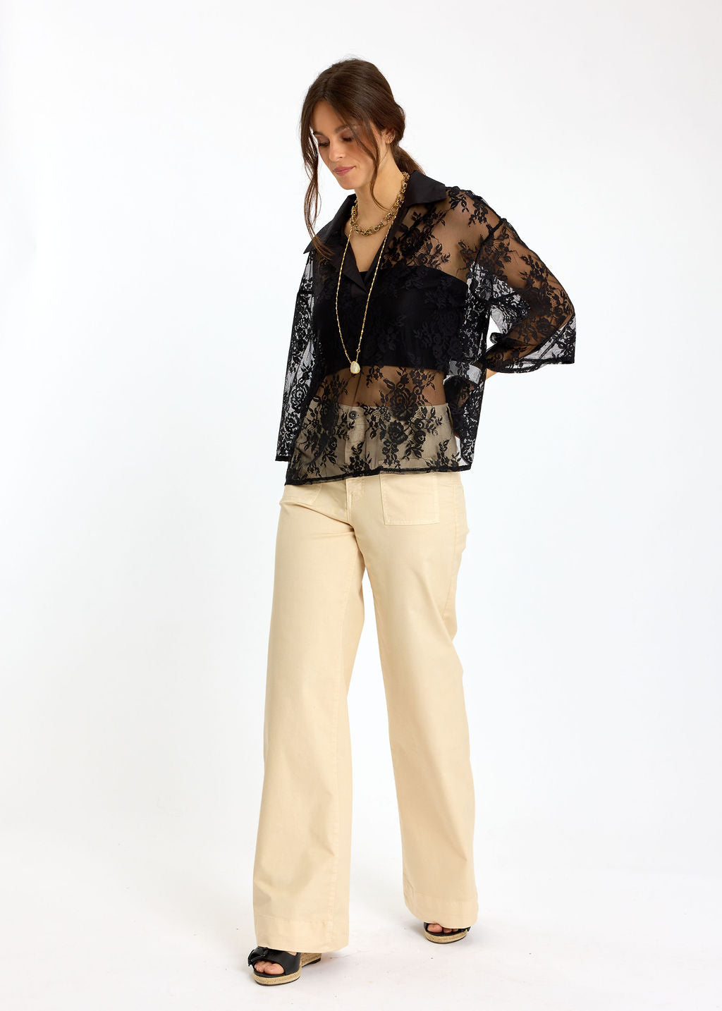 CHEMISE EN FINE DENTELLE FLAVIE NOIR