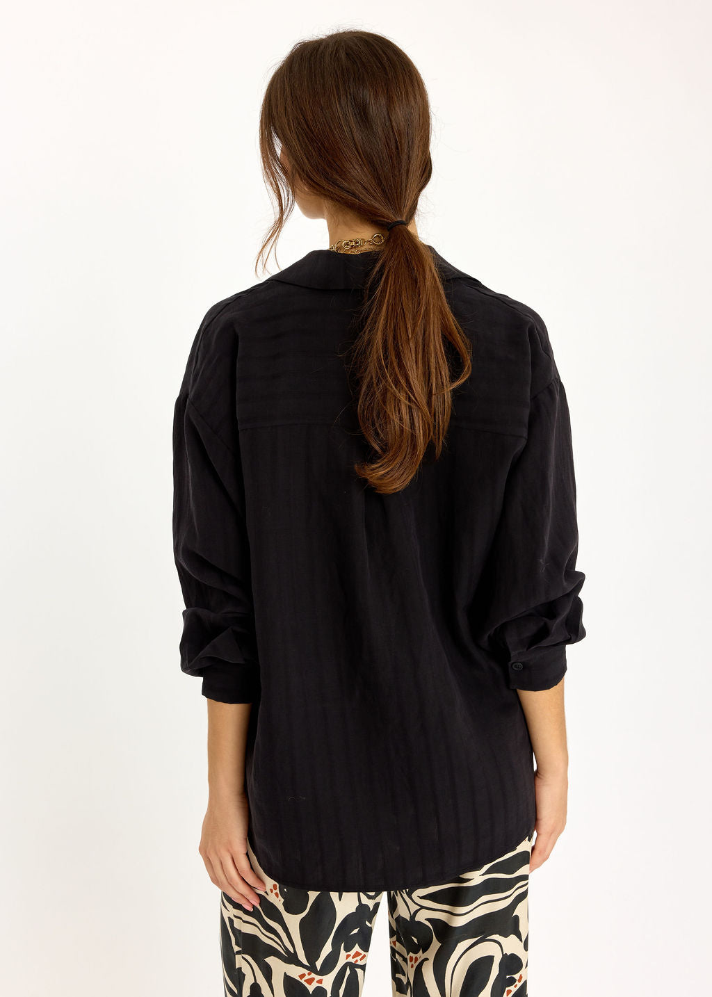 CHEMISE UNIE À RAYURES TON SUR TON MARIAM NOIR