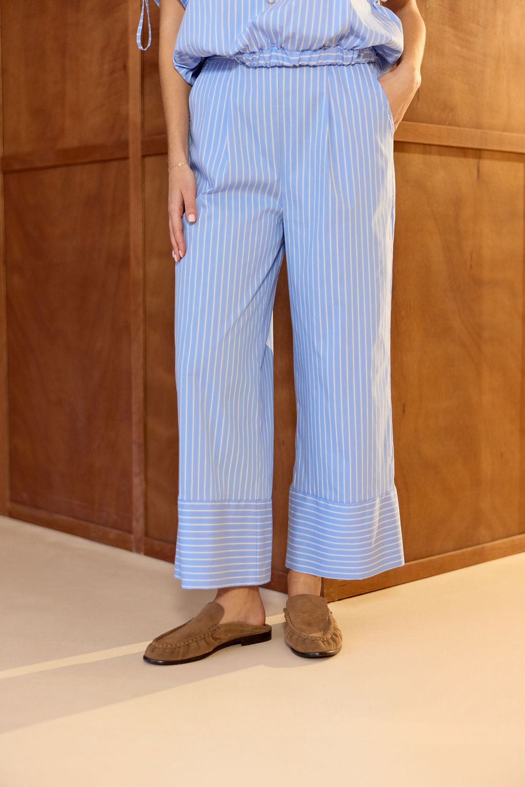 PANTALON 7/8IÈME EN POPELINE RAYÉE ZEN CIEL