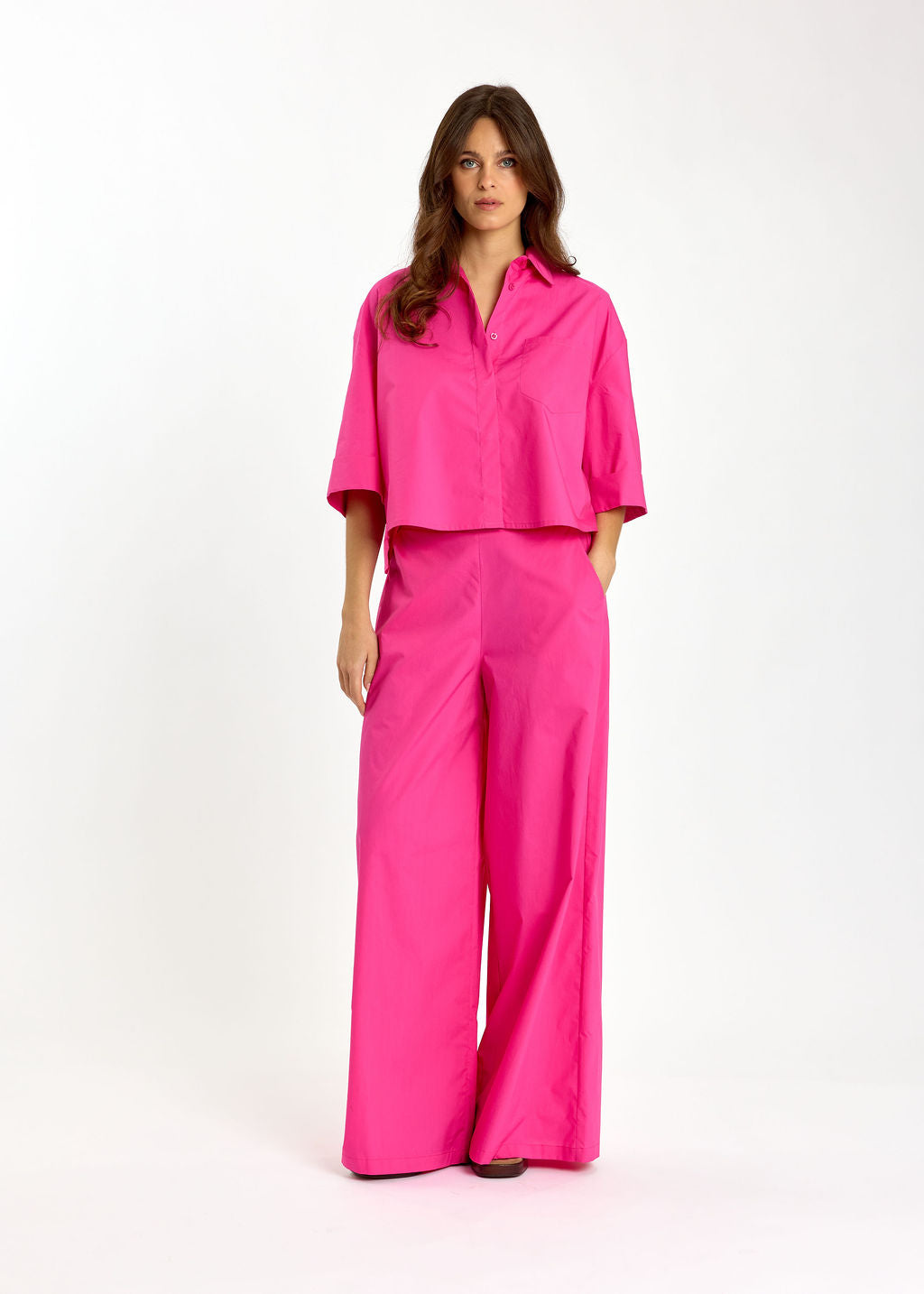 PANTALON LONG ÉVASÉ EN POPELINE UNIE CASSIA FUSHIA