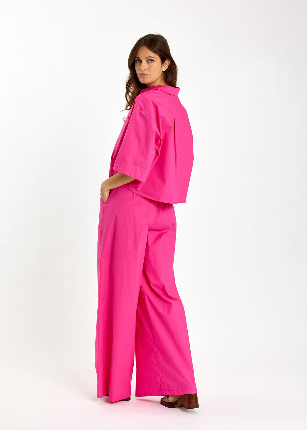 VESTE COURTE EN POPELINE SANDY FUSHIA