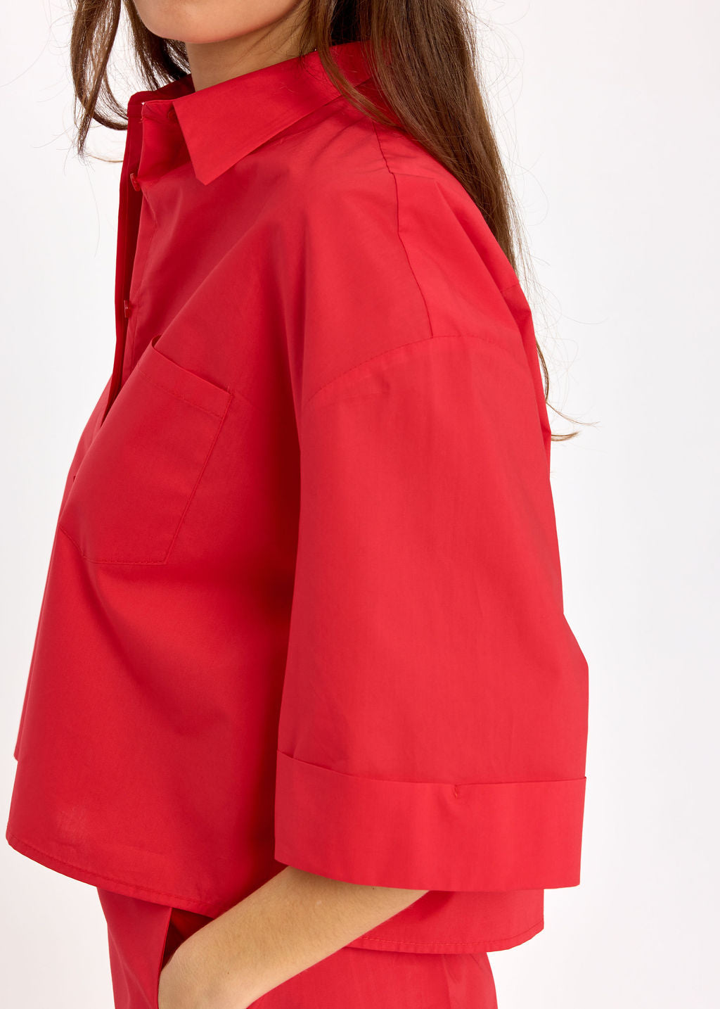 VESTE COURTE EN POPELINE SANDY ROUGE