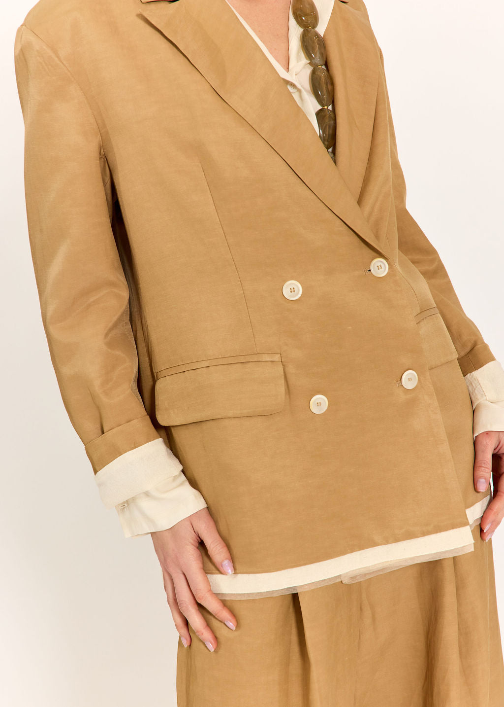 VESTE CROISÉE EN VISCOSE LIN SACHA BISCOTTE