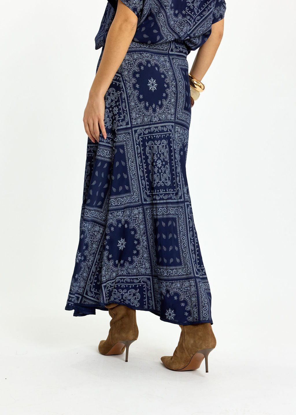 JUPE FITTÉE LÉGEREMENT ÉVASÉE ALMA MARINE