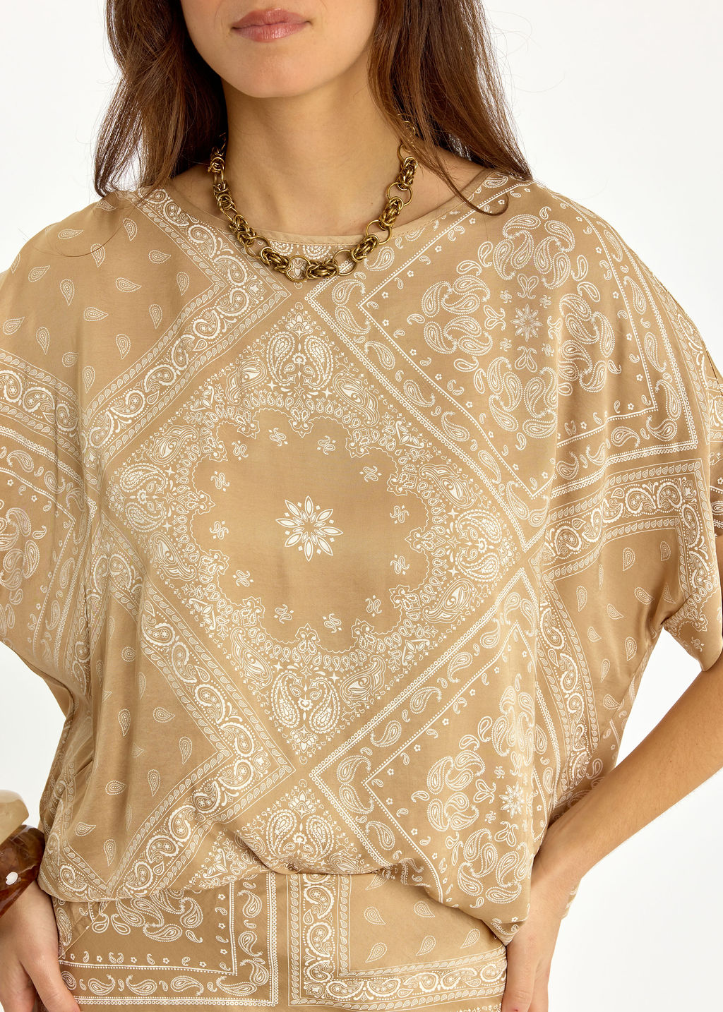 TOP EN VISCOSE IMPRIMÉE PERLE BLÉ