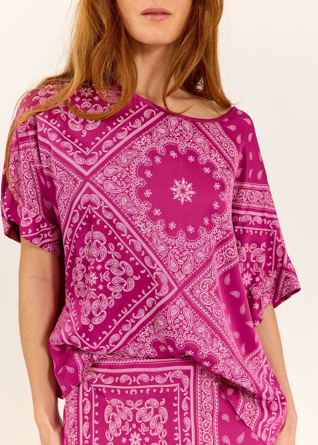 TOP EN VISCOSE IMPRIMÉE PERLE PINKY