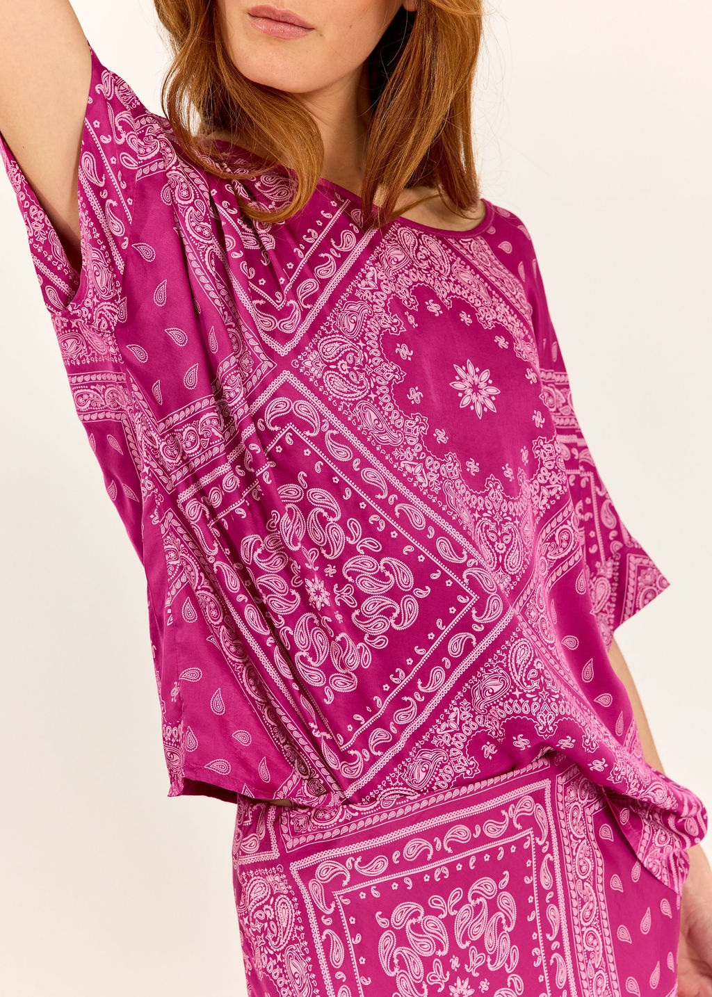 TOP EN VISCOSE IMPRIMÉE PERLE PINKY
