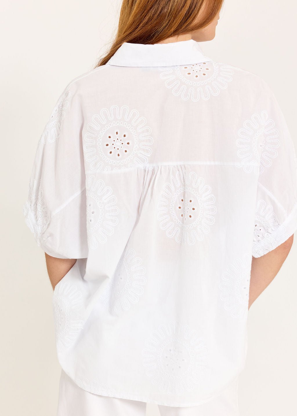 CHEMISE EN COTON BRODÉ ELFI BLANC