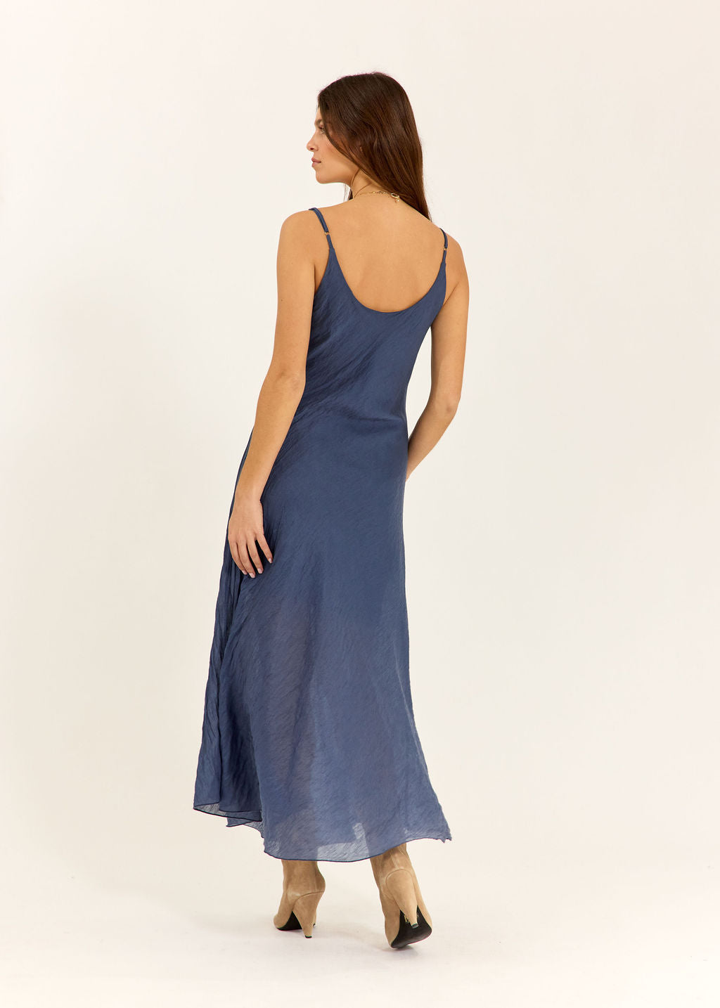 ROBE A FINES BRETELLES EN LYOCELL GAUFRÉ ZUMI BLUE