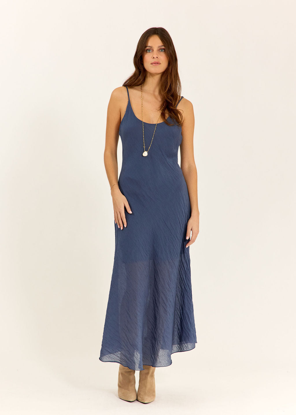 ROBE À FINES BRETELLES EN LYOCELL GAUFRÉ ZUMI BLUE