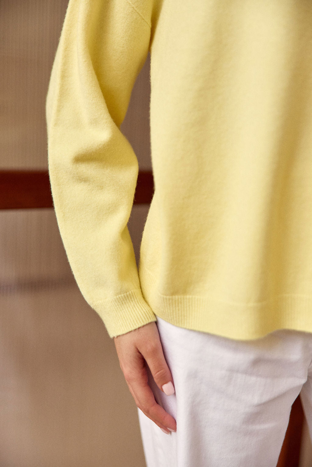 PULL BASIC SEAMLESS ELLA LEMON