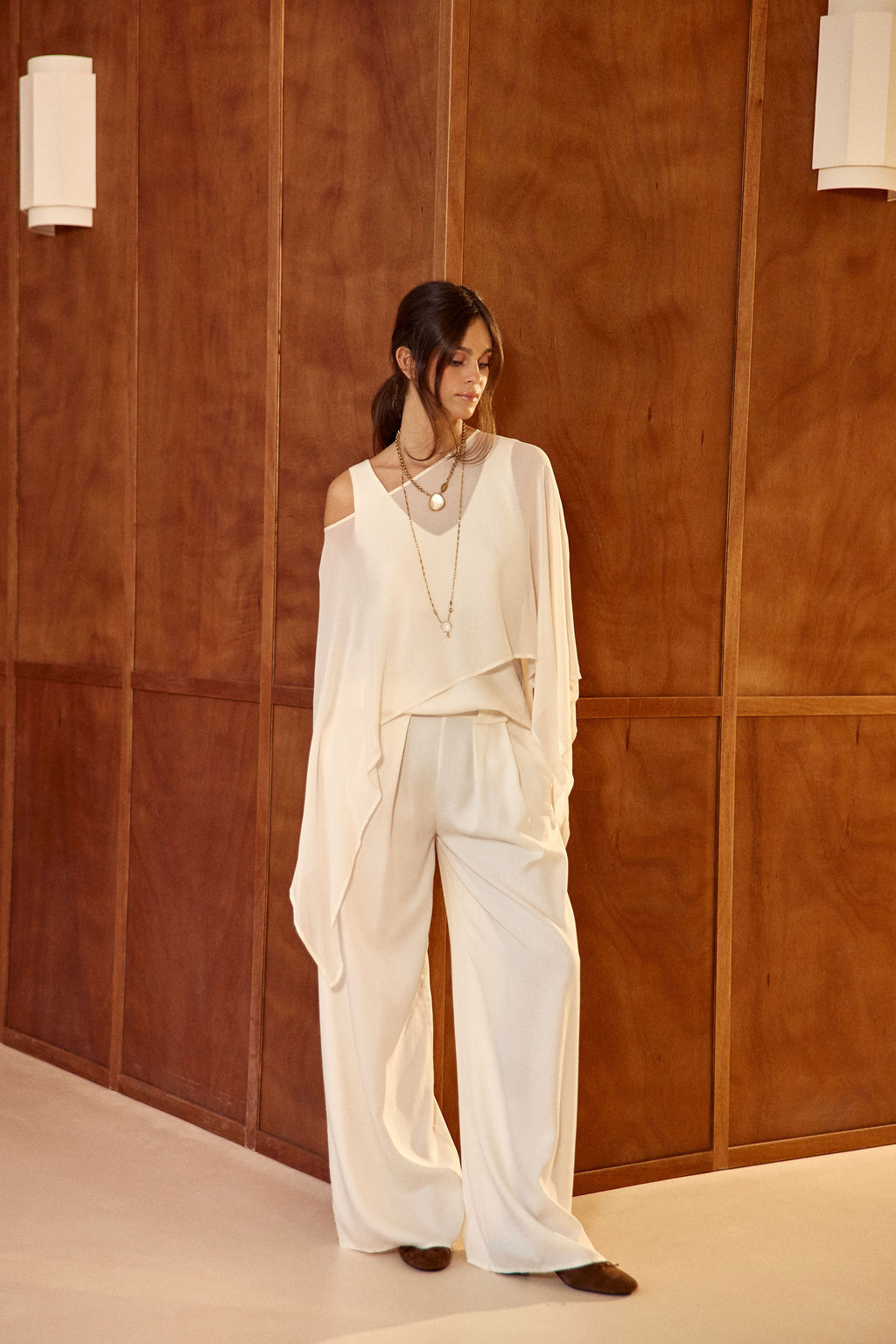 CAPE COURTE EN VOILE VISCOSE LINA ECRU