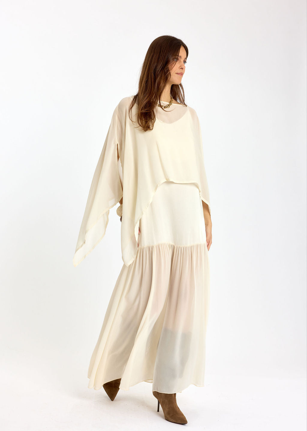 CAPE COURTE EN VOILE VISCOSE LINA ÉCRU