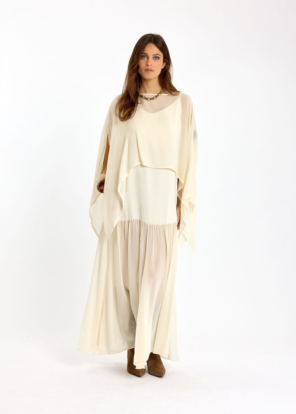CAPE COURTE EN VOILE VISCOSE LINA ÉCRU
