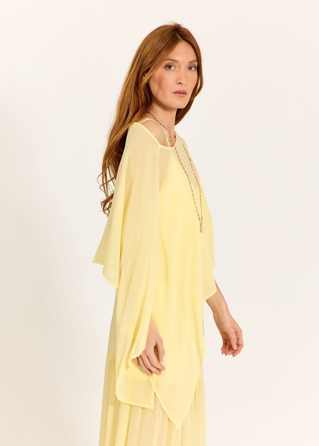 CAPE COURTE EN VOILE VISCOSE LINA LEMON