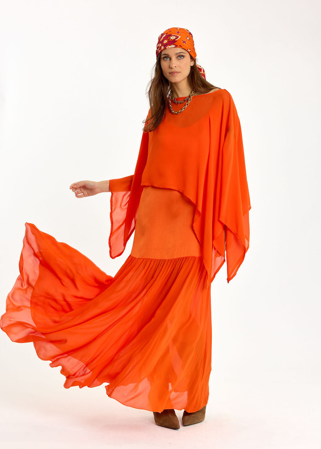CAPE COURTE EN VOILE VISCOSE LINA MANDARINE