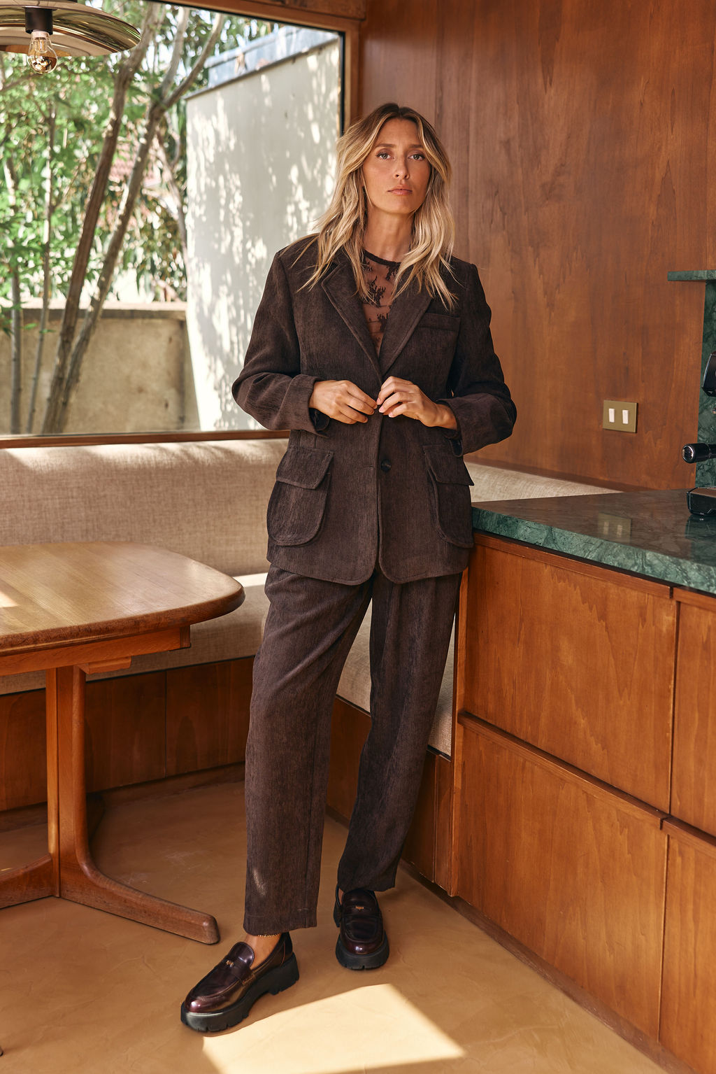 ANGIE CAFE FLUID VELVET PLEATED TROUSERS