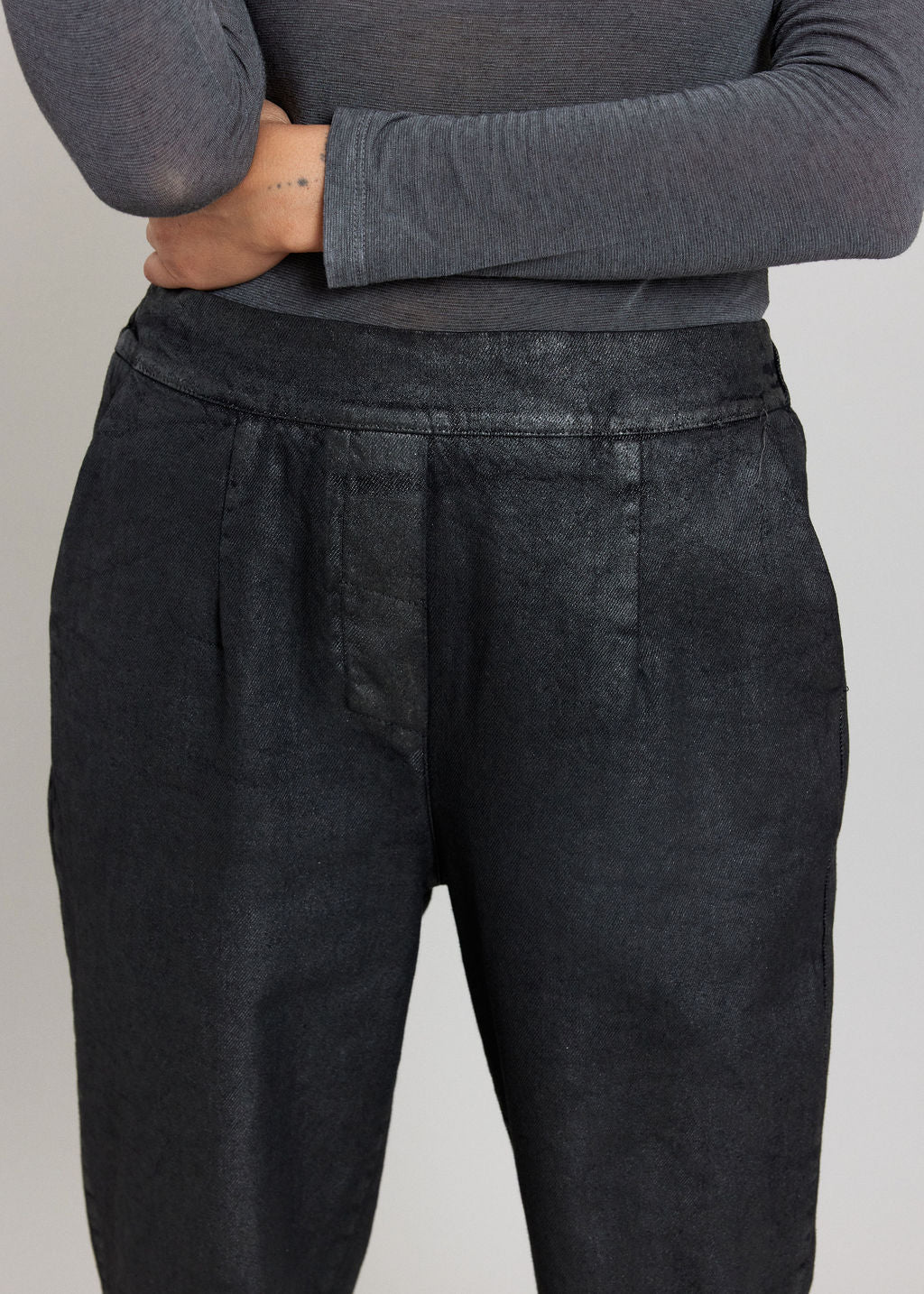 PANTALON MÉTALLISÉ CLARK NOIR