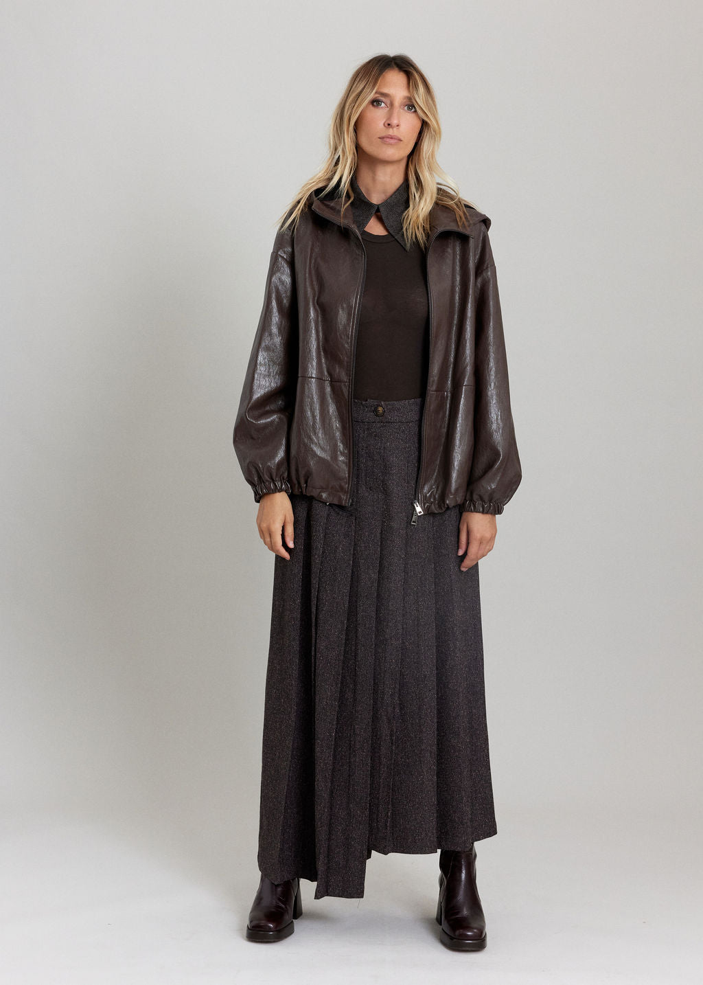 BLOUSON FAUX CUIR À CAPUCHE NOAM CAFE