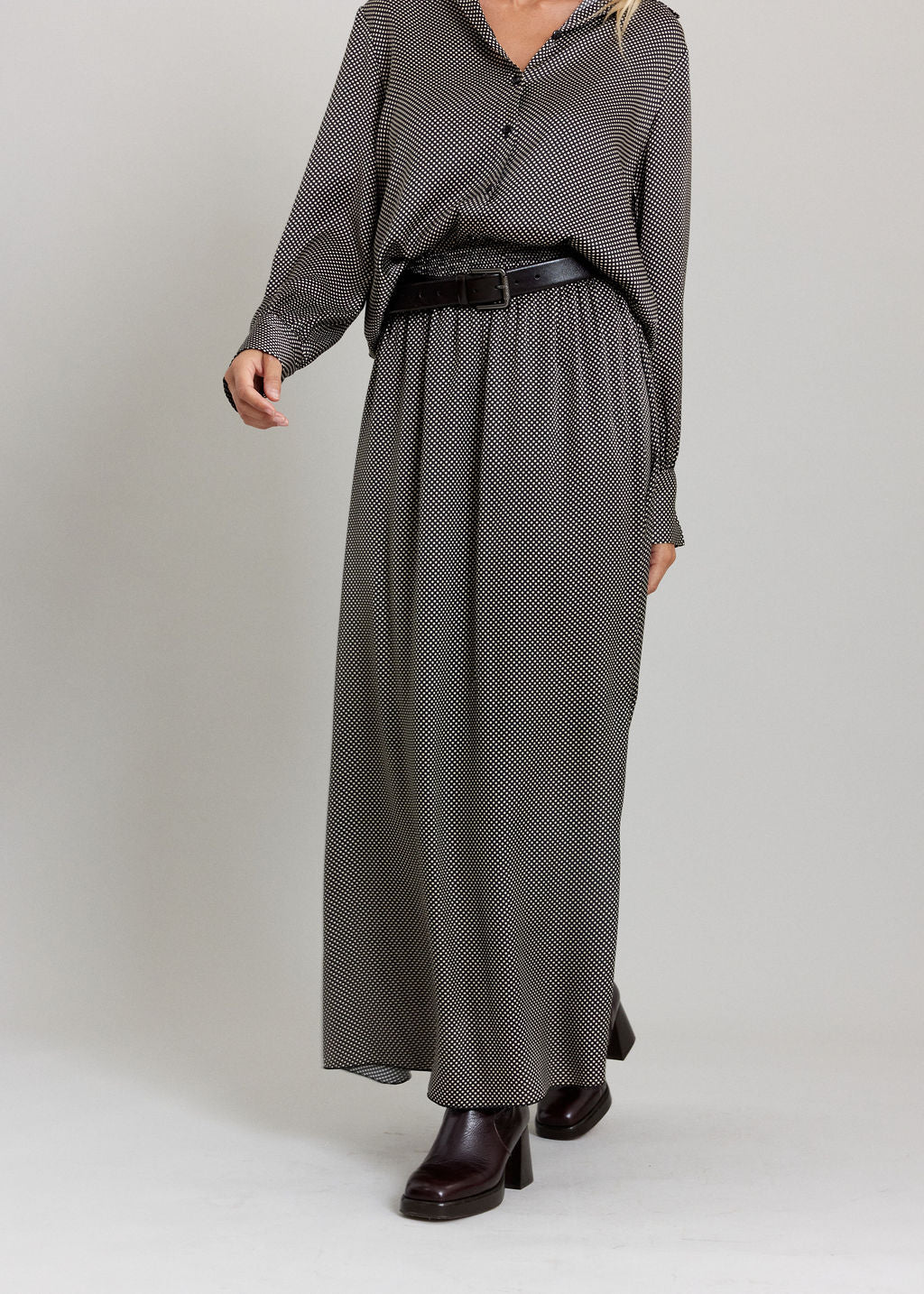 JUPE MIDI AVIA POIS