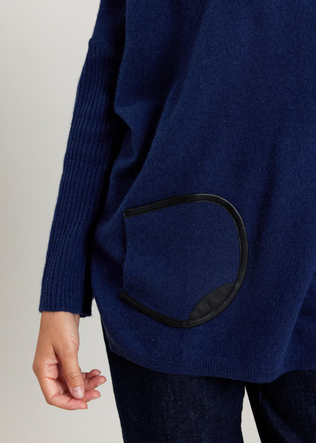 PULL A CAPUCHE CACHEMIRE ELMA NUIT