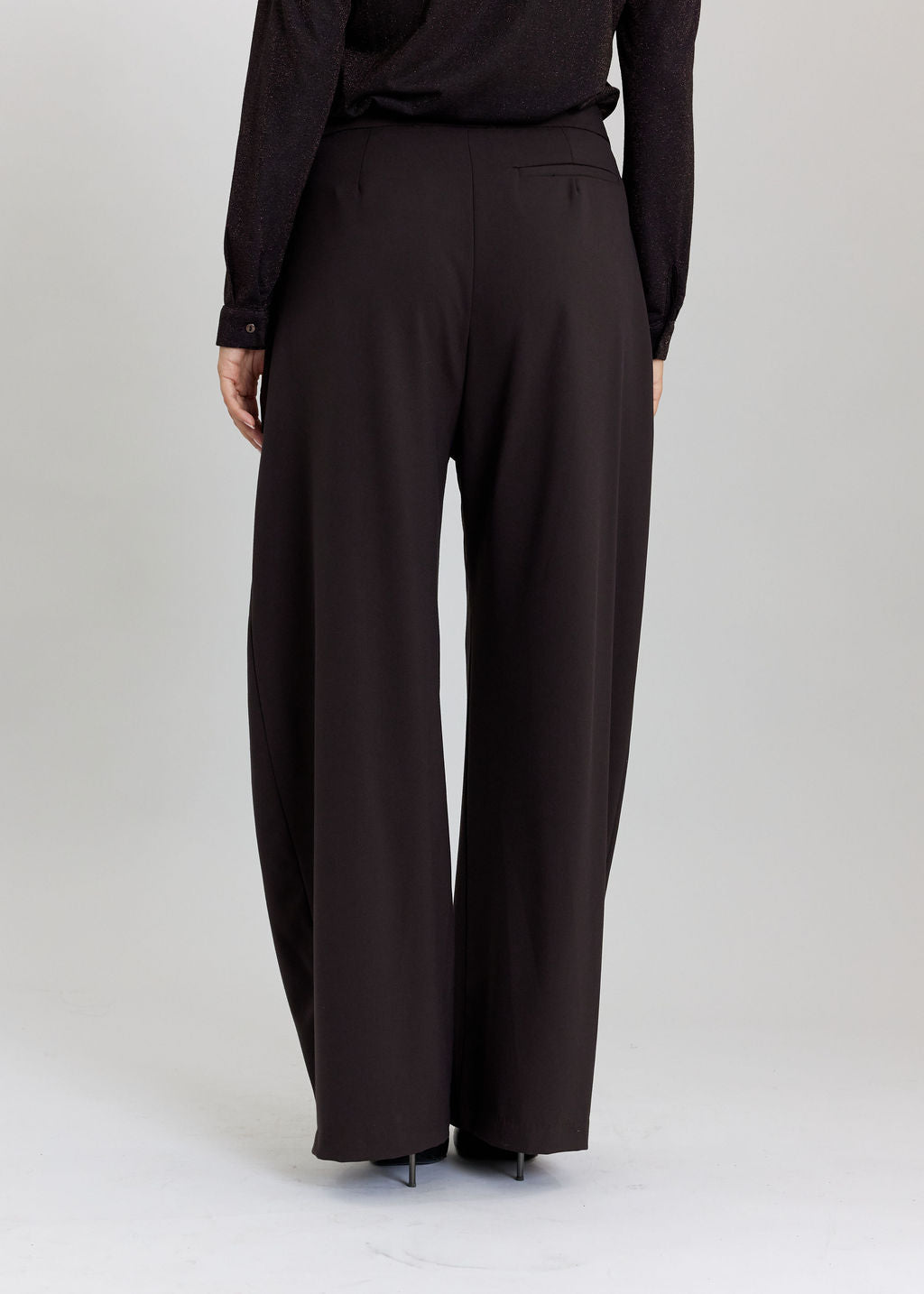 PANTALON LONG À LA COUPE SOUPLE LISY CAFE
