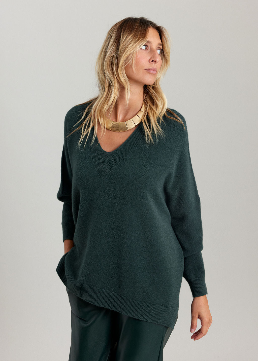 LOUISE PONCHO SWEATER GREEN
