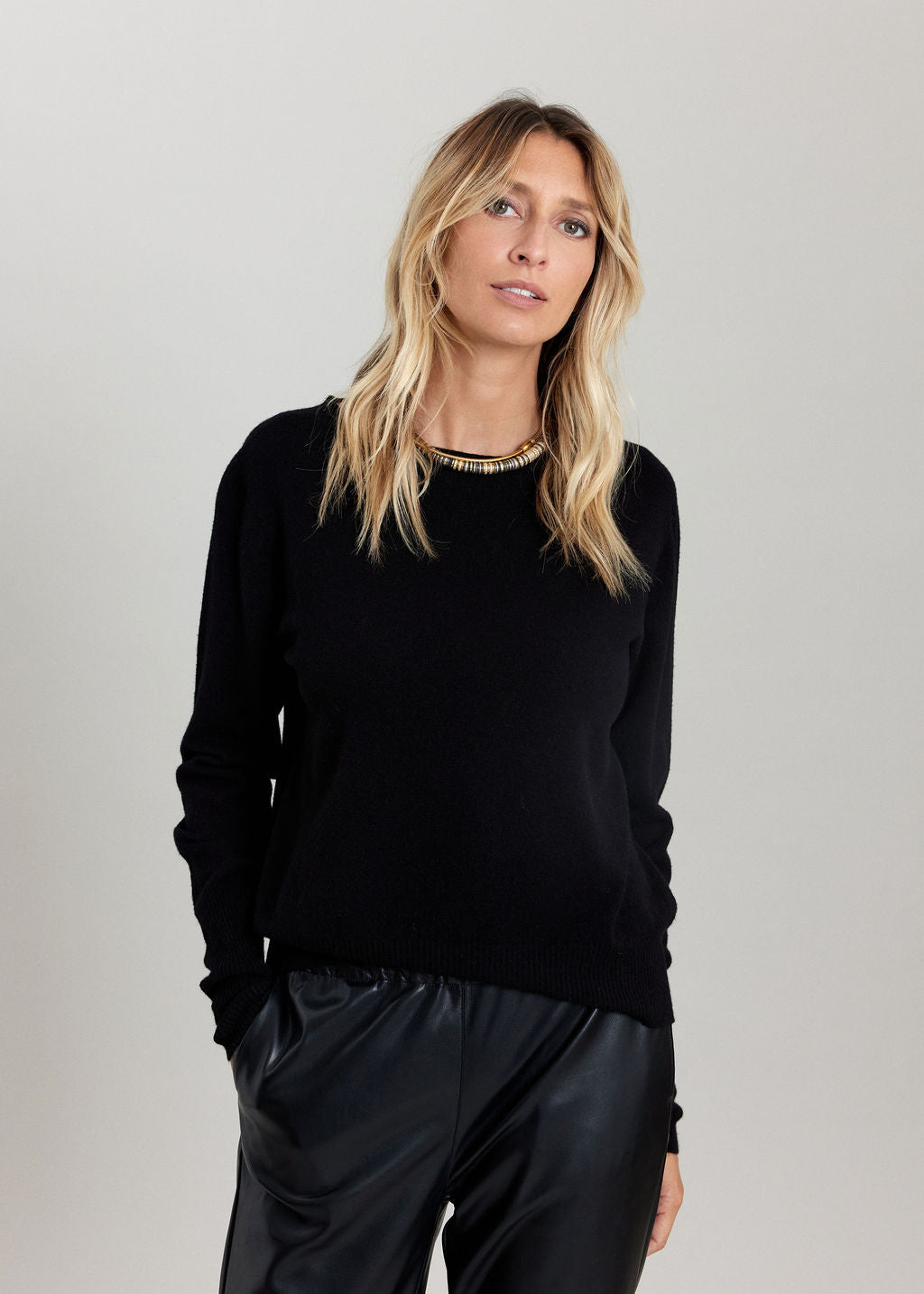 LE PULL ESSENTIEL MILIA NOIR