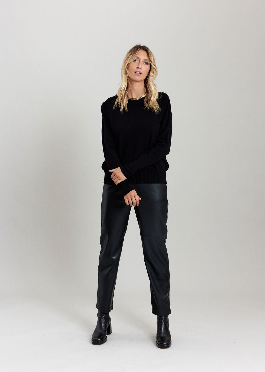 LE PULL ESSENTIEL MILIA NOIR