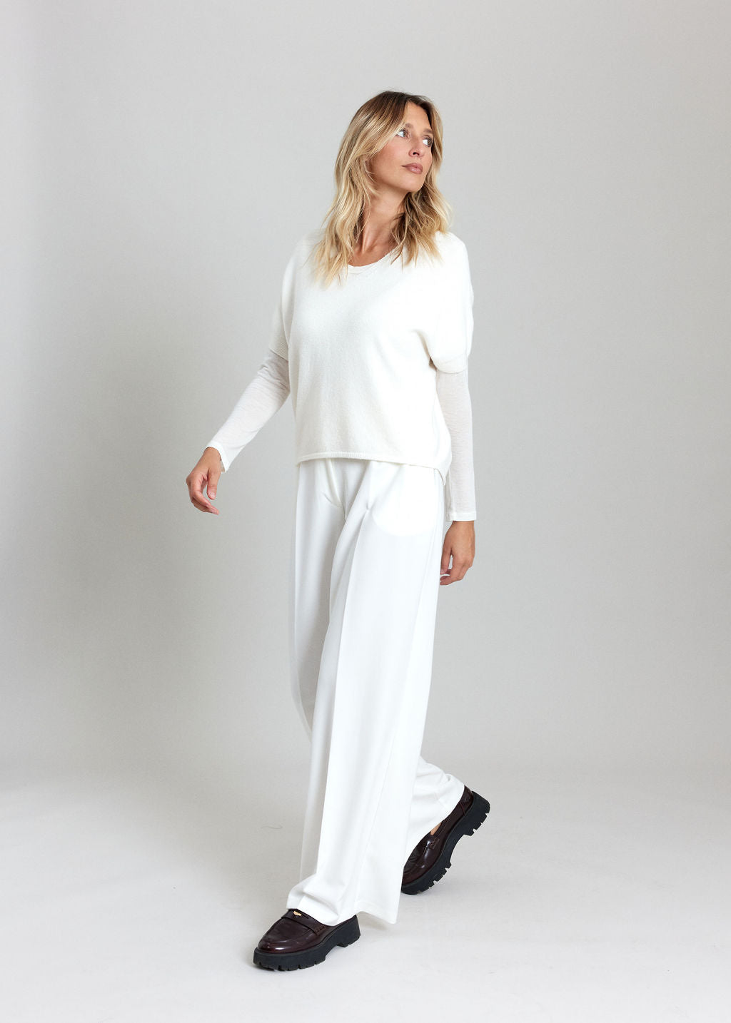 PULL PONCHO COURT POK ECRU