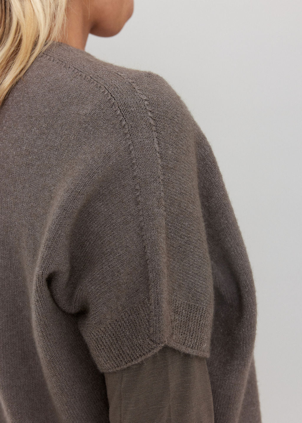 PULL PONCHO COURT POK TAUPE