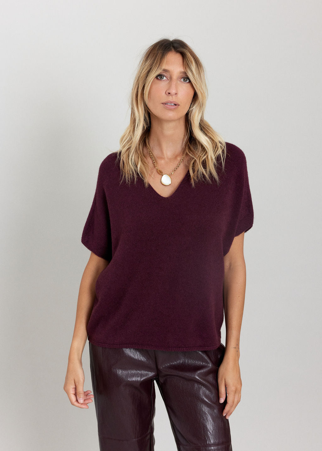PULL PONCHO COURT POK VINO
