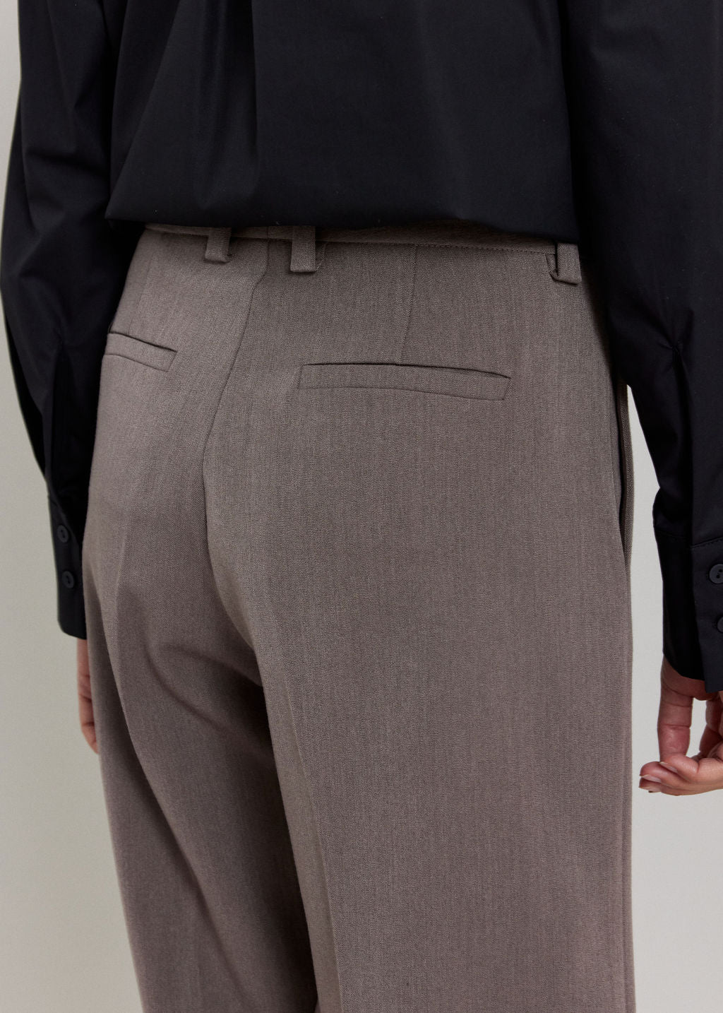 PANTALON DROIT EN SERGÉ TAILORING KEVIN TAUPE