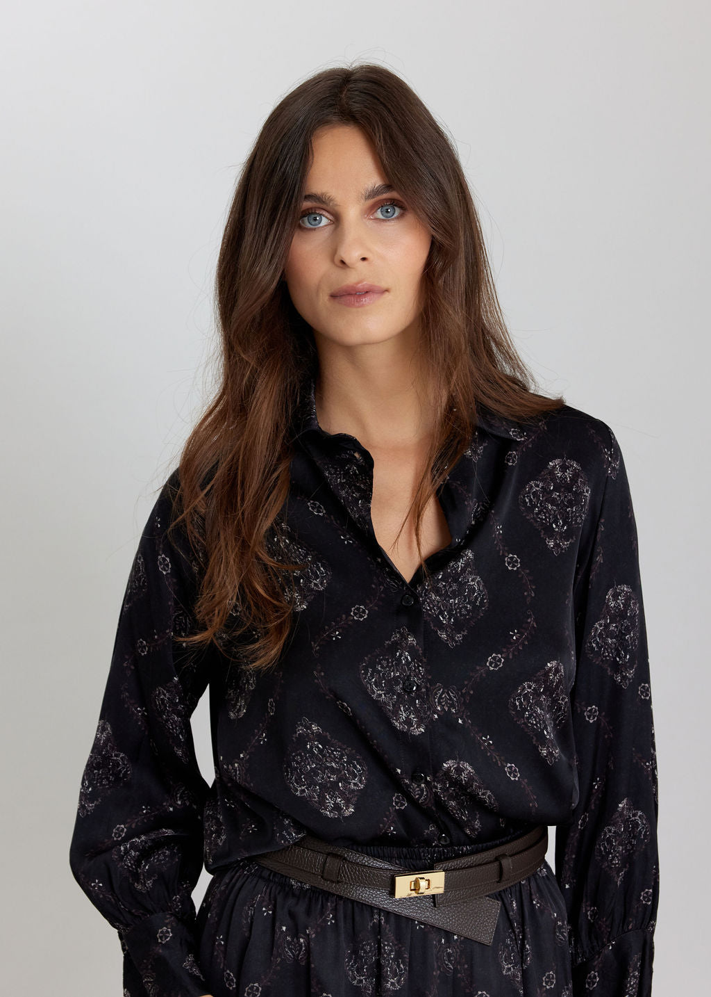 LIA BLACK PRINTED SHIRT