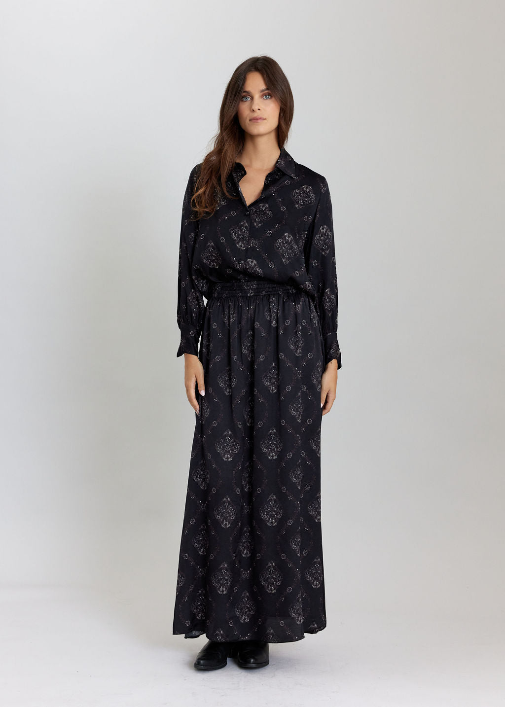 LIA BLACK PRINTED SHIRT