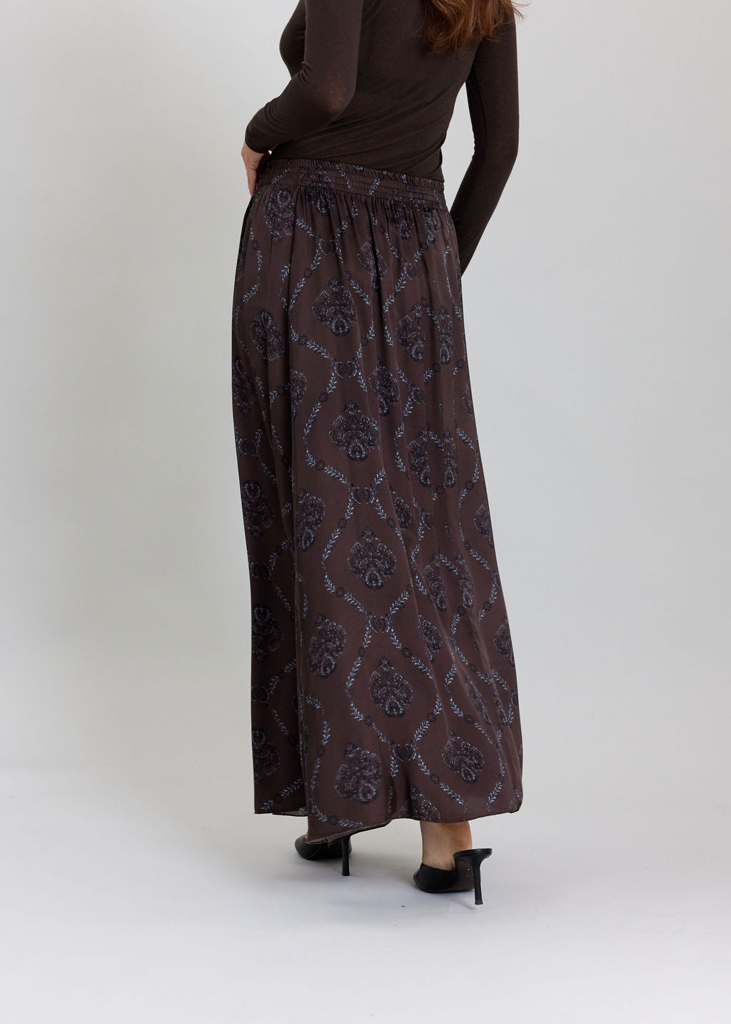 TOVA CAFE FLUID PRINTED LONG SKIRT
