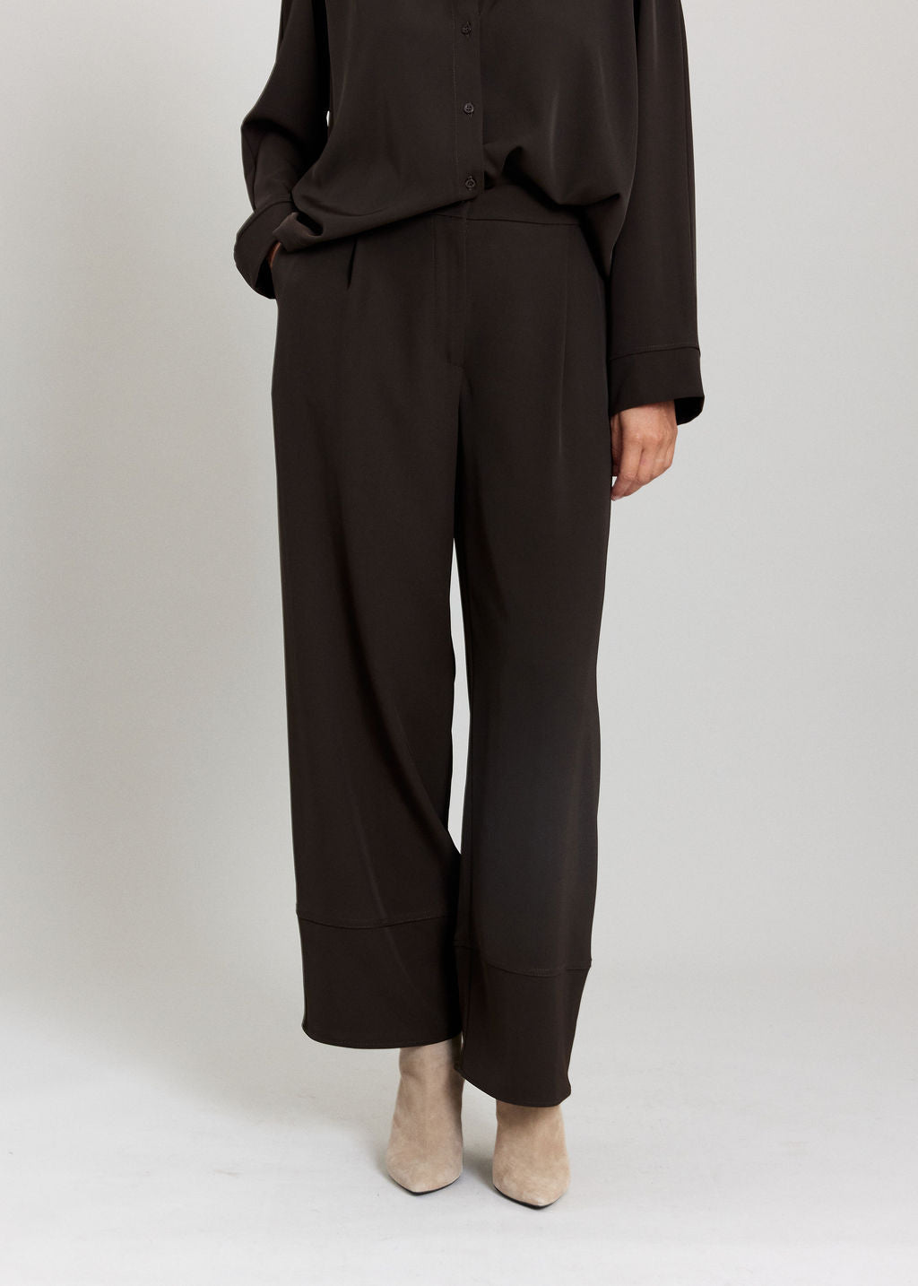 LE PANTALON TECHNIQUE BRENDA ESPRESSO