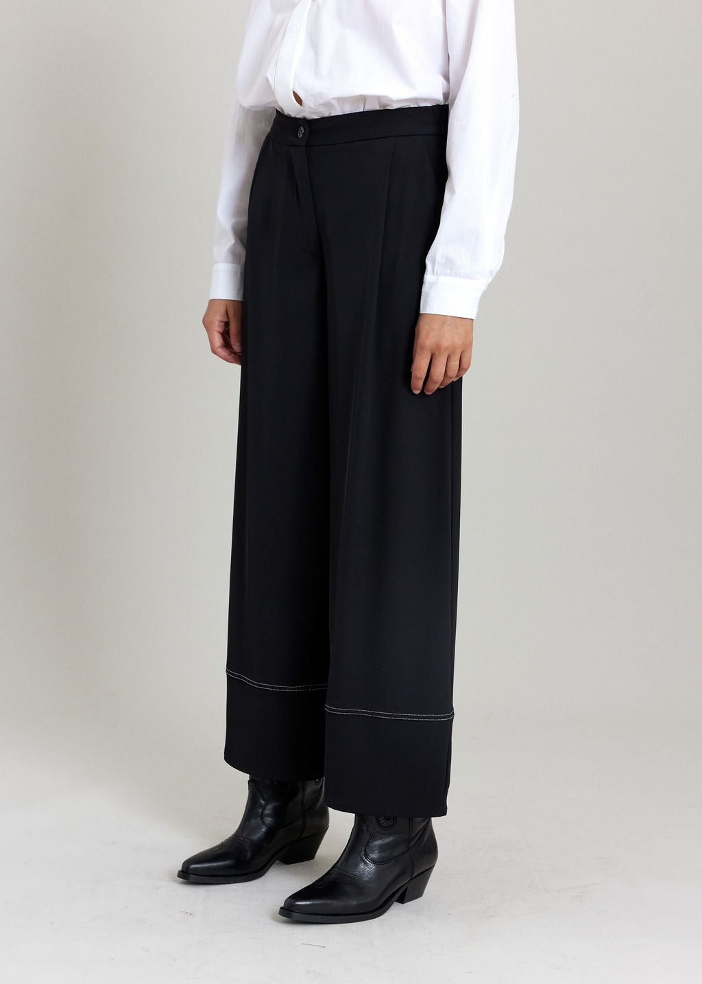 LE PANTALON TECHNIQUE BRENDA NOIR
